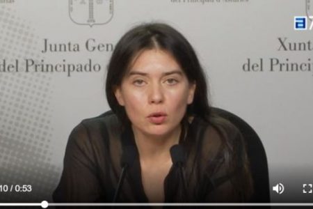PODEMOS Asturias presenta una PNL para que se regule la igualdad de género en las informaciones deportivas.